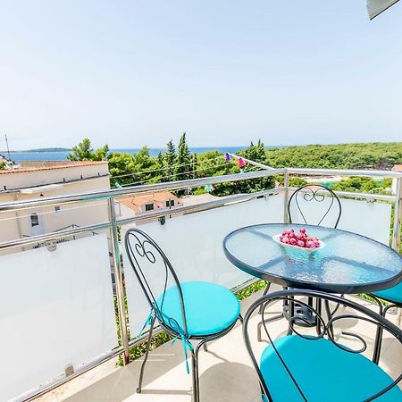 Apartment Dora Primosten Luaran gambar